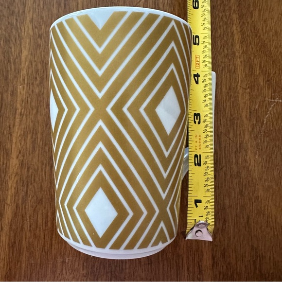 2013 Starbucks White Gold Coffee Mug Cup by Rosanna Art Deco Mid Century 12 oz - Picture 7 of 7